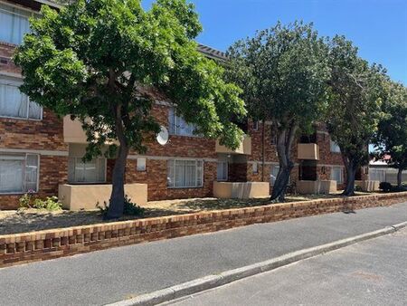 1 Bedroom Apartment in Richmond Estate