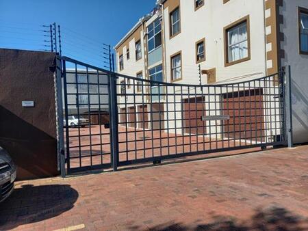 2 Bedroom Apartment in Durbanville Central