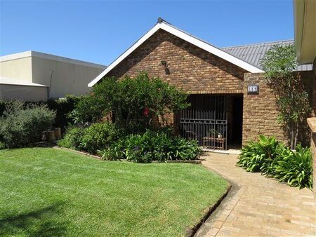 3 Bedroom House in Kleinmond