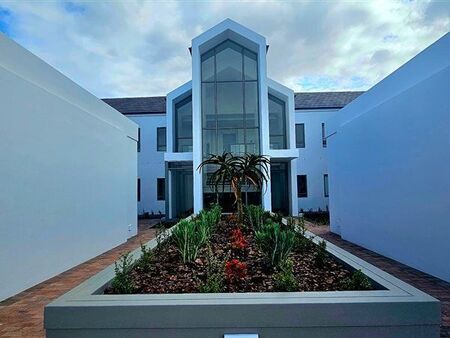 2 Bedroom Apartment in Langebaan Country Estate