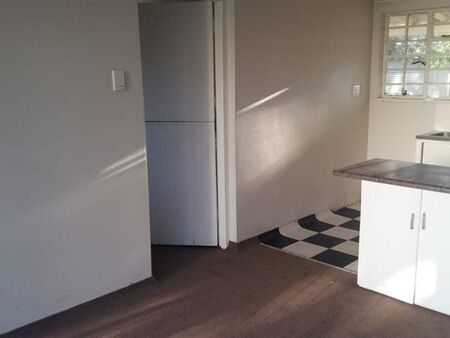 1 Bedroom Apartment in George Central