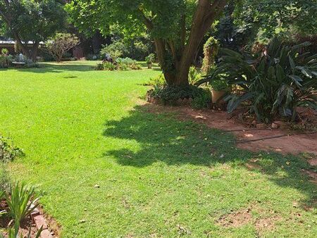 2 Bedroom Flat in Randburg Central