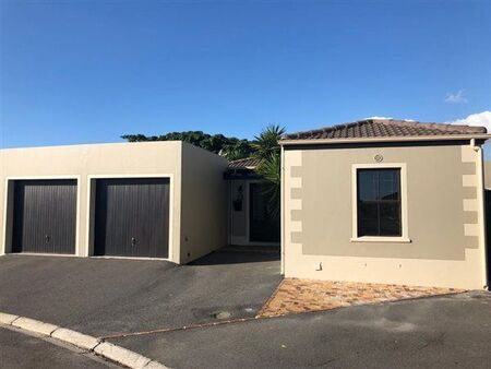 3 Bedroom Townhouse in Parklands