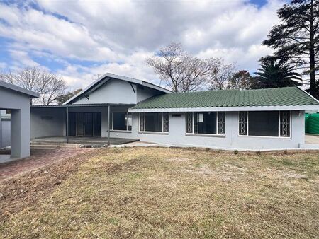 5 Bedroom House in Bordeaux