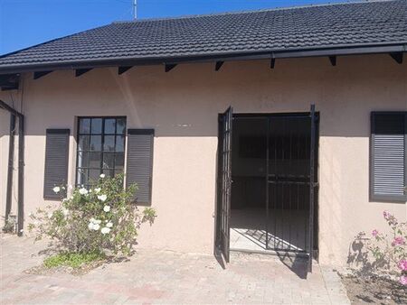 2 Bedroom House in Randpark Ridge