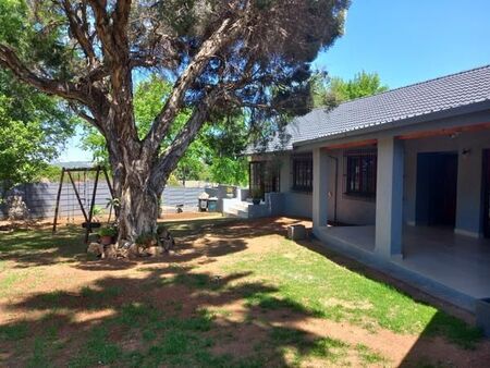 3 Bedroom House in Blairgowrie