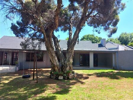 3 Bedroom House in Blairgowrie
