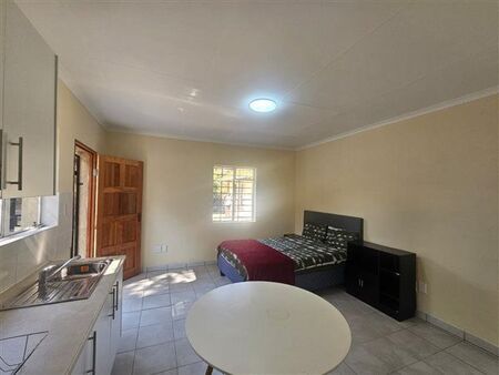 1 Bedroom Apartment in Randburg Central