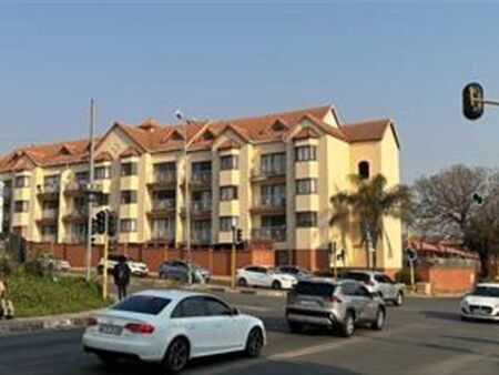 2 Bedroom Apartment in Randburg Central