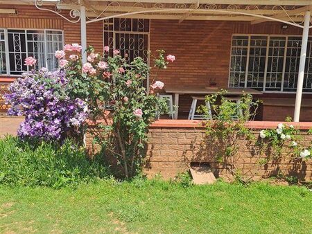 3 Bedroom House in Emmarentia