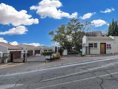 2 Bedroom Apartment in Northcliff