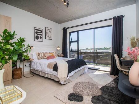 Studio Apartment in Ferndale