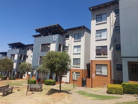 2 Bedroom Apartment in Oakdene