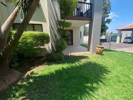 2 Bedroom Apartment in Fourways