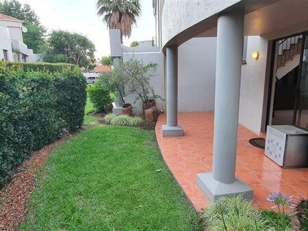 2 Bedroom Duplex in Pineslopes
