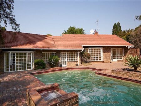 3 Bedroom House in Paulshof
