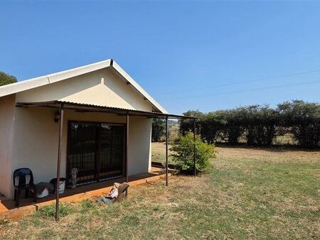 1 Bedroom Townhouse in Walkerville