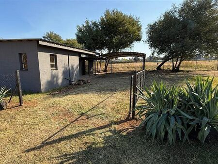 3 Bedroom House in Golf View