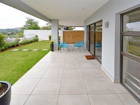 2 Bedroom Apartment in Dania park