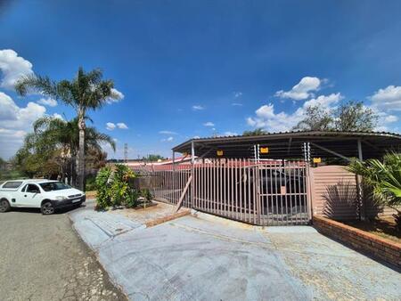 4 Bedroom House in Birchleigh