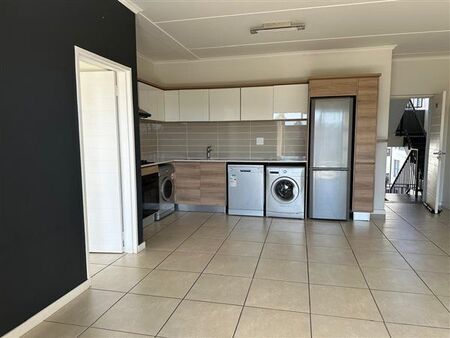 1 Bedroom House in Modderfontein
