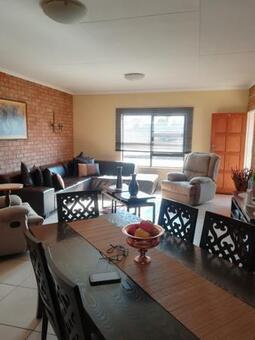 2 Bedroom Flat in Witfield