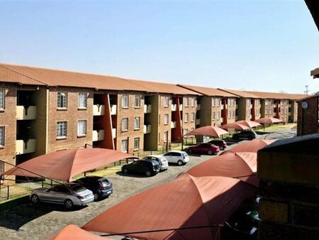 2 Bedroom Apartment in Comet