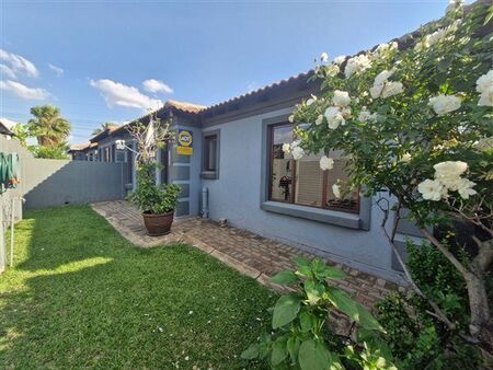 2 Bedroom Townhouse in The Reeds
