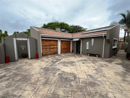 3 Bedroom House in Centurion Cbd