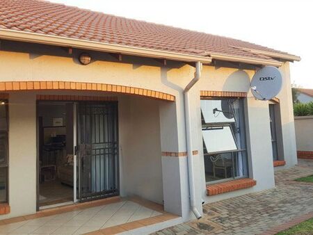 2 Bedroom Townhouse in Eco Park