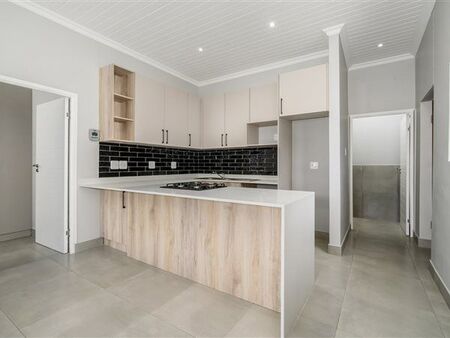 1 Bedroom Apartment in St Georges Park