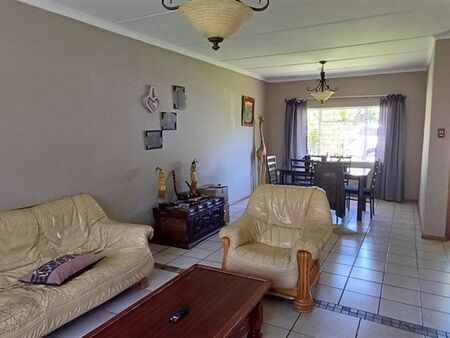 3 Bedroom House in Panorama