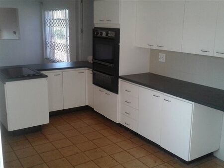 3 Bedroom Townhouse in South End