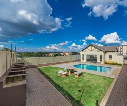 2 Bedroom Apartment in Ruimsig