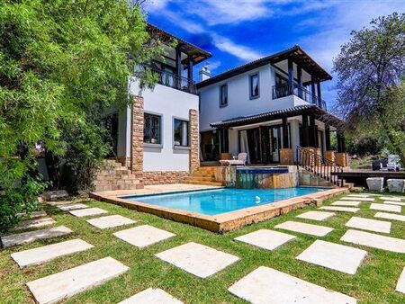 3 Bedroom House in Silver Lakes Golf Estate