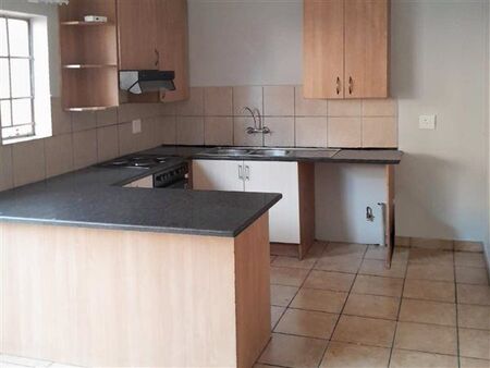 2 Bedroom Duplex in Claremont