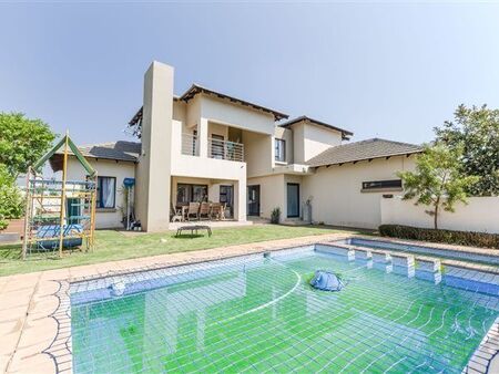 4 Bedroom House in The Hills