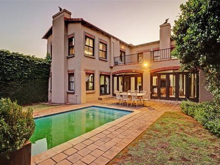 4 Bedroom House in Woodhill