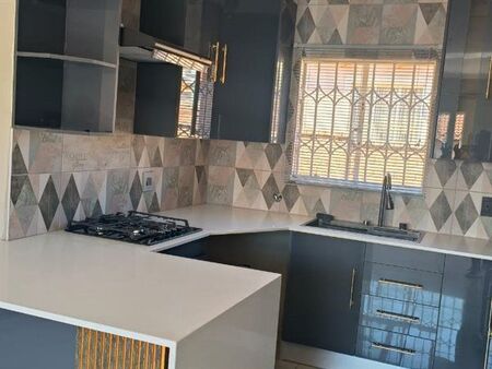 3 Bedroom House in Amandasig