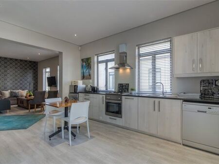 3 Bedroom Apartment in Paardevlei