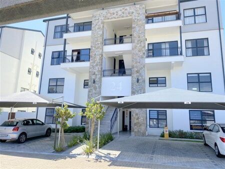 1 Bedroom Flat in Paardevlei