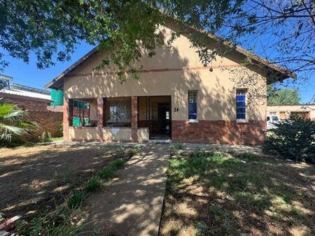 3 Bedroom House in Jan Kempdorp
