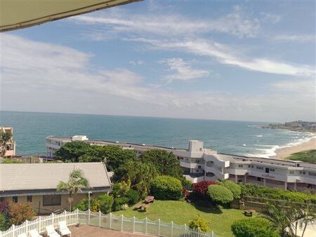 2 Bedroom Apartment in Uvongo