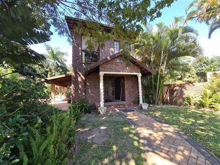 4 Bedroom House in Meer En See