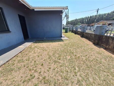 3 Bedroom House in Brackenham