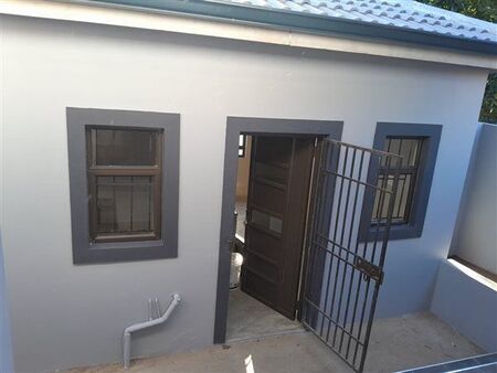 Bachelor apartment in Mtubatuba