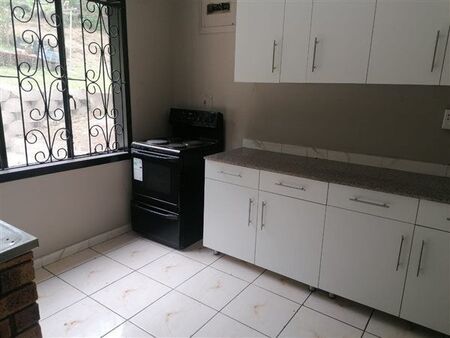 2 Bedroom Flat in Mountview