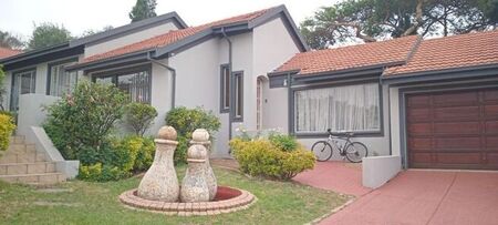 5 Bedroom house to rent in Moreleta Park, Pretoria