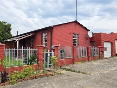3 Bedroom House in Collondale