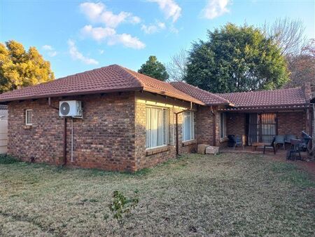 3 Bedroom House in Doornpoort